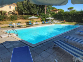 Farmhouse in Gualdo Cattaneo with pool